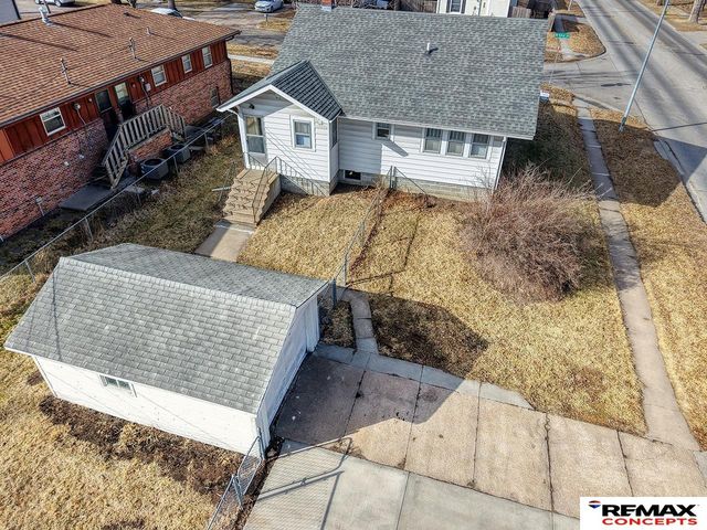 2958 N 53 Street, Lincoln, NE 68504