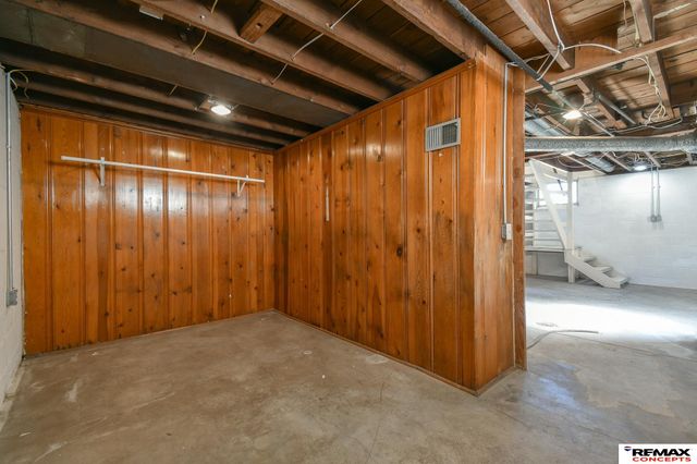 2958 N 53 Street, Lincoln, NE 68504