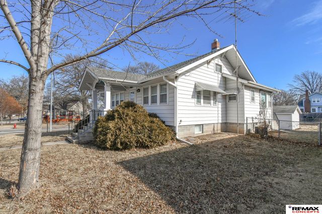 2958 N 53 Street, Lincoln, NE 68504