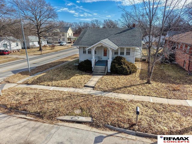 2958 N 53 Street, Lincoln, NE 68504