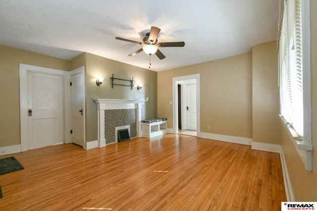 2958 N 53 Street, Lincoln, NE 68504