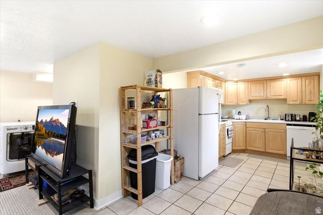 1238 E FENWAY AVE, Salt Lake City, UT 84102