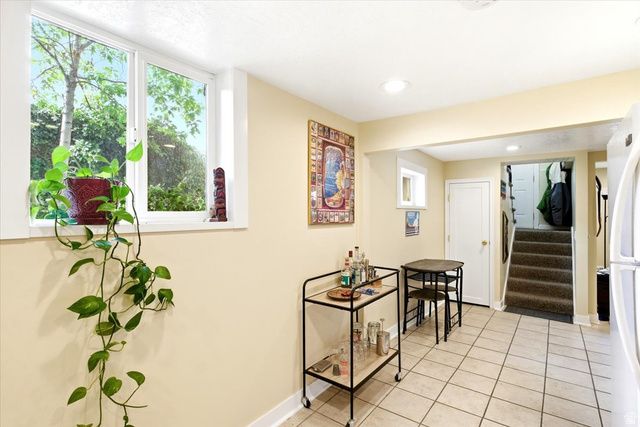 1238 E FENWAY AVE, Salt Lake City, UT 84102