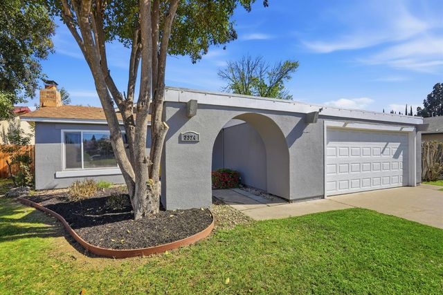 3324 Huntsman Dr, Sacramento, CA 95826