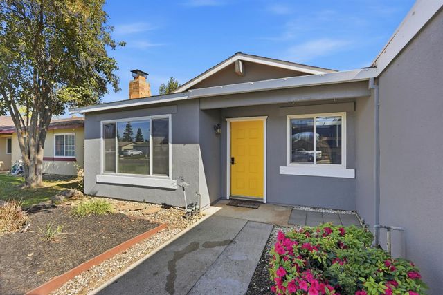 3324 Huntsman Dr, Sacramento, CA 95826