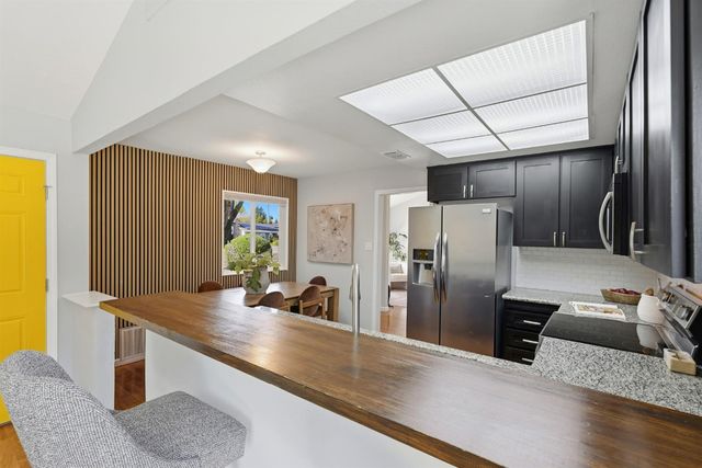 3324 Huntsman Dr, Sacramento, CA 95826