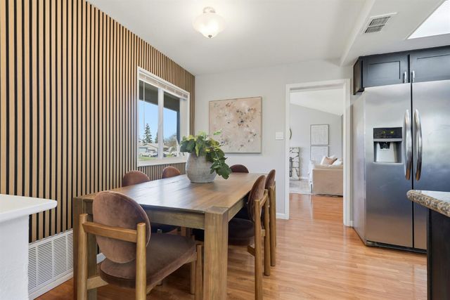 3324 Huntsman Dr, Sacramento, CA 95826