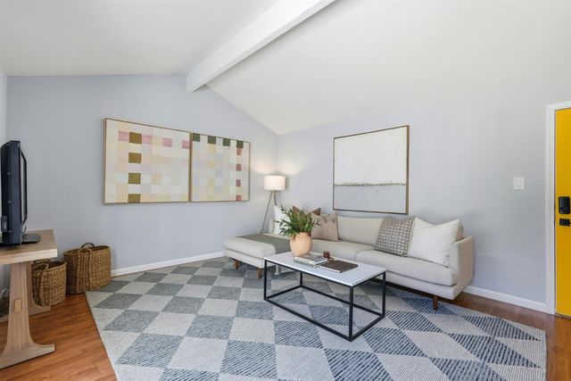 3324 Huntsman Dr, Sacramento, CA 95826