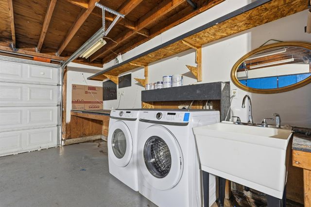 3324 Huntsman Dr, Sacramento, CA 95826