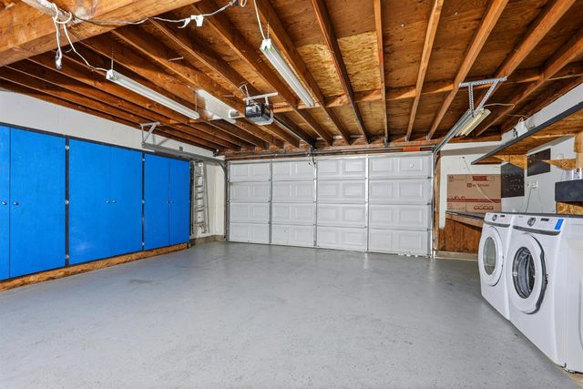 3324 Huntsman Dr, Sacramento, CA 95826