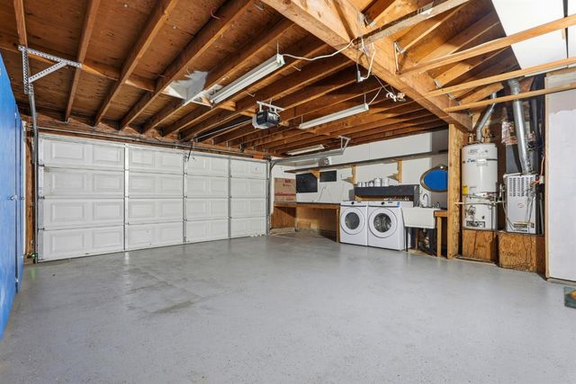 3324 Huntsman Dr, Sacramento, CA 95826