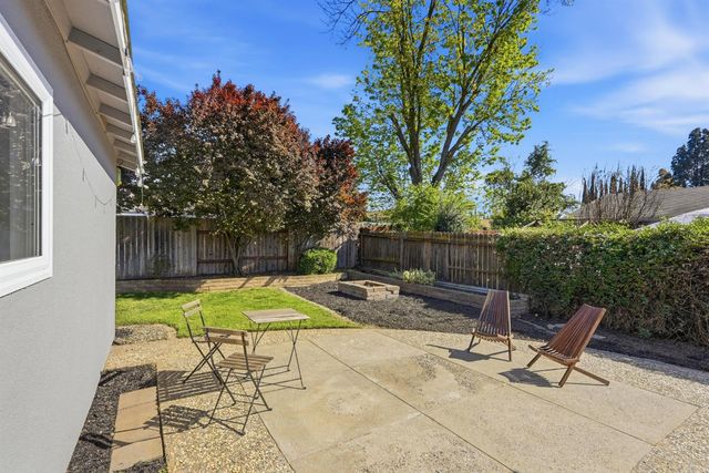 3324 Huntsman Dr, Sacramento, CA 95826