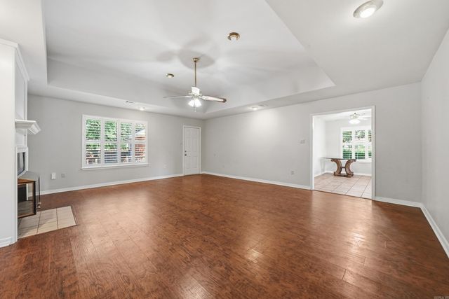 3009 Willow Run Drive, Conway, AR 72032