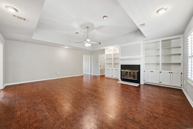 3009 Willow Run Drive, Conway, AR 72032