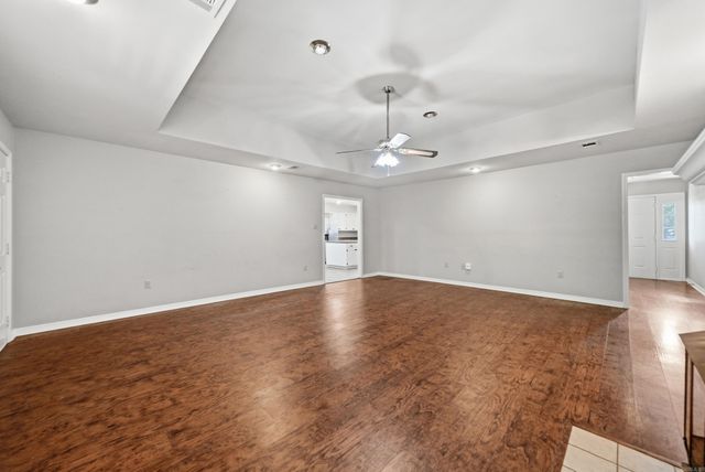 3009 Willow Run Drive, Conway, AR 72032