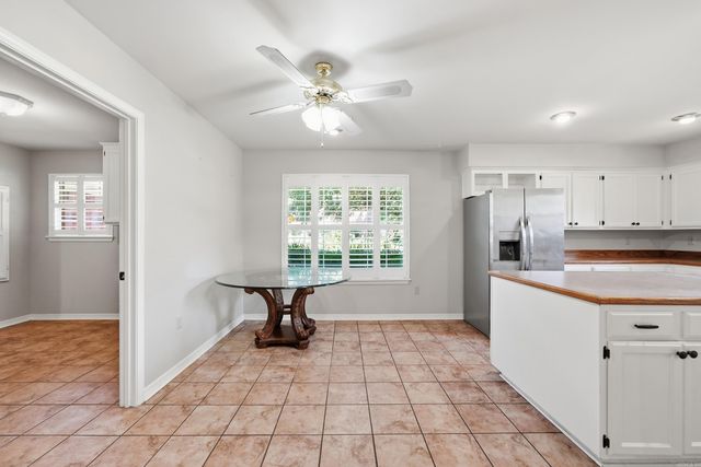 3009 Willow Run Drive, Conway, AR 72032