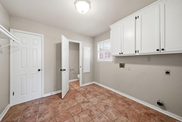 3009 Willow Run Drive, Conway, AR 72032