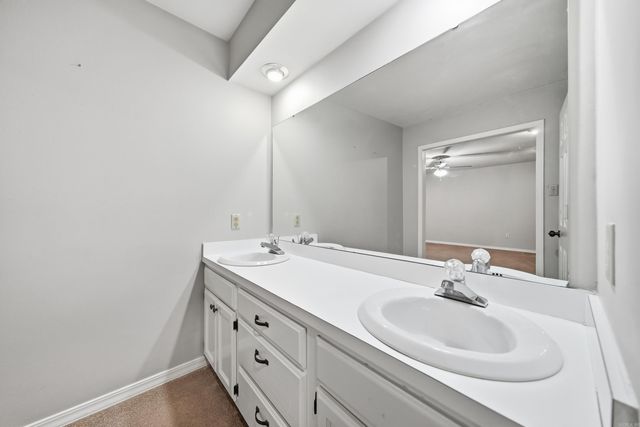 3009 Willow Run Drive, Conway, AR 72032