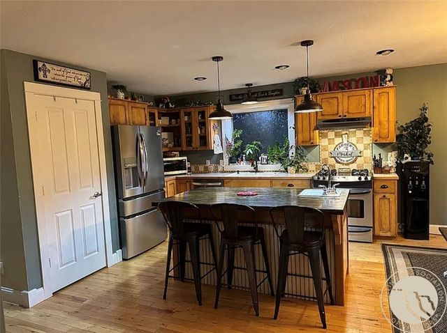 7543 Us Highway 212, Roberts, MT 59070