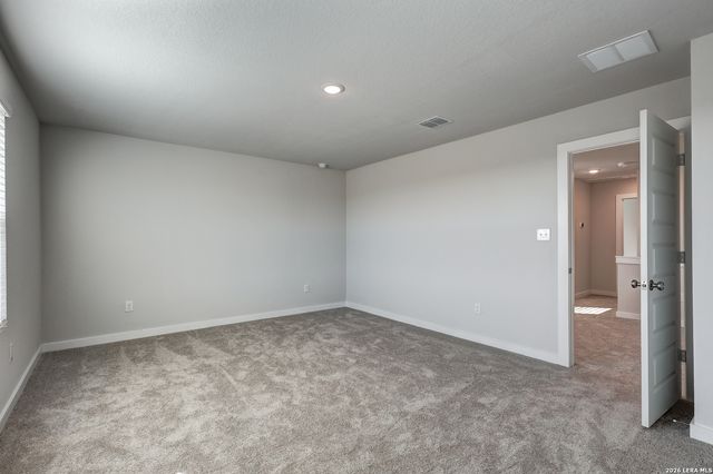 2323 Crisp Gln, San Antonio, TX 78224
