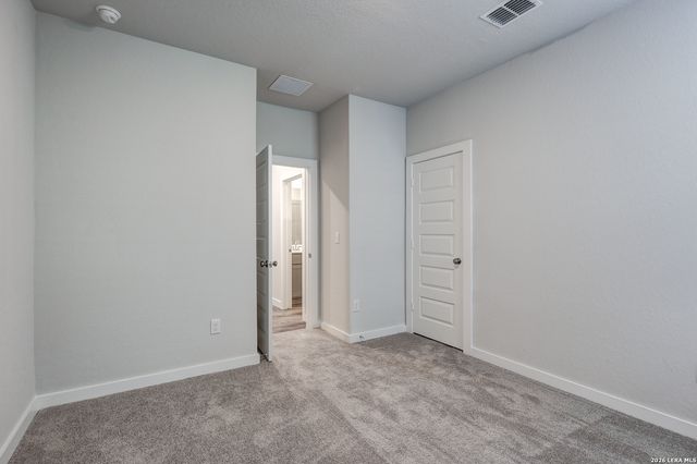 2323 Crisp Gln, San Antonio, TX 78224