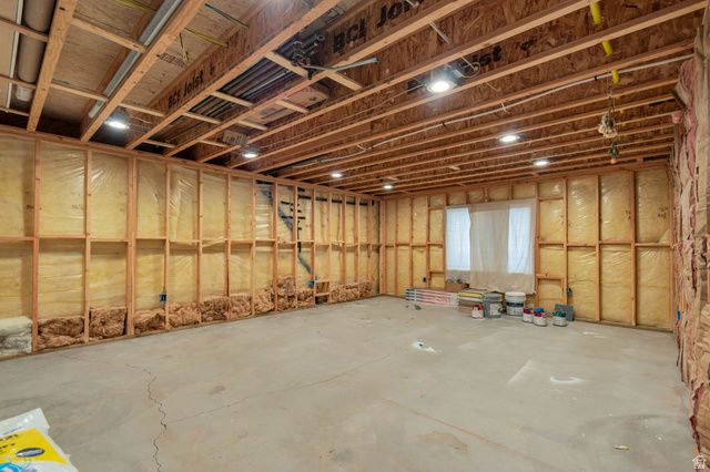 122 E COTTAGE CV, Saratoga Springs, UT 84045