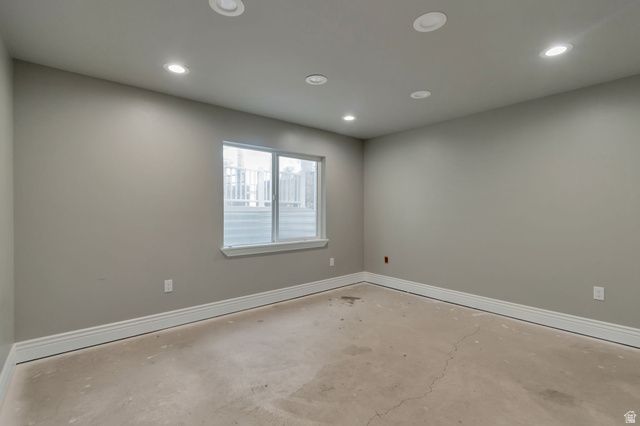 122 E COTTAGE CV, Saratoga Springs, UT 84045