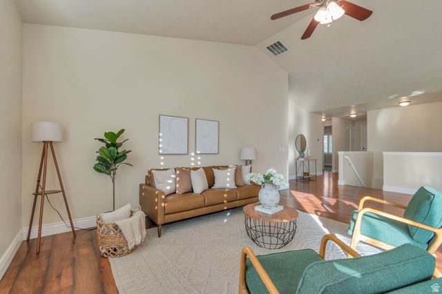 122 E COTTAGE CV, Saratoga Springs, UT 84045