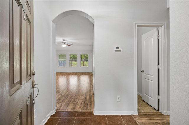 431 De Coster Boulevard, Alvin, TX 77511