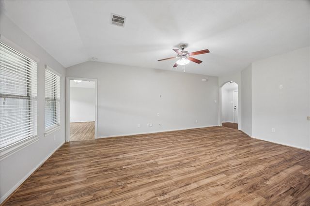 431 De Coster Boulevard, Alvin, TX 77511