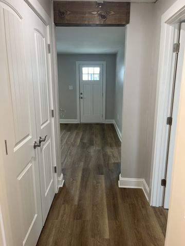 311 E 17th St, Columbia, TN 38401