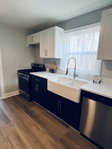 311 E 17th St, Columbia, TN 38401