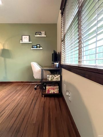 1041 Shadowlawn Avenue, Greencastle, IN 46135