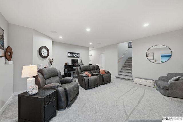 5333 Roose Street, Lincoln, NE 68506