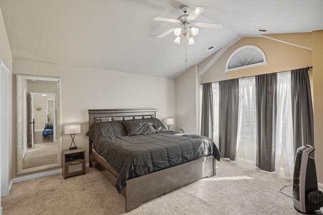 1356 Sugar Creek Court, Valparaiso, IN 46385