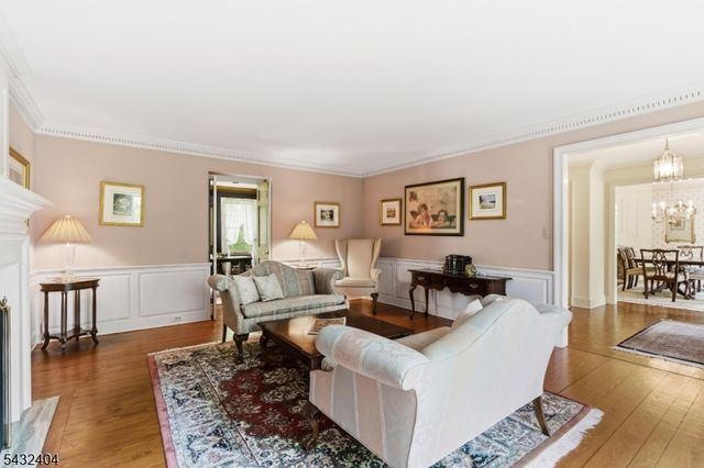 13 Hamden Rd, Franklin Twp., NJ 08822