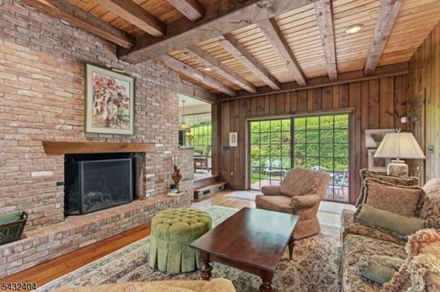 13 Hamden Rd, Franklin Twp., NJ 08822