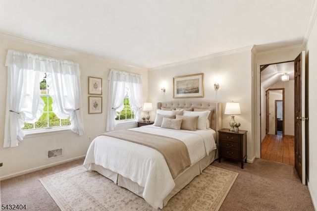 13 Hamden Rd, Franklin Twp., NJ 08822