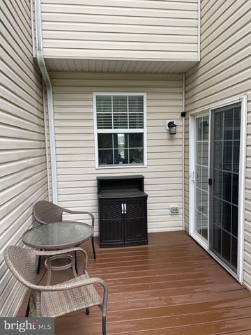 390 BRUAW DR, York, PA 17406