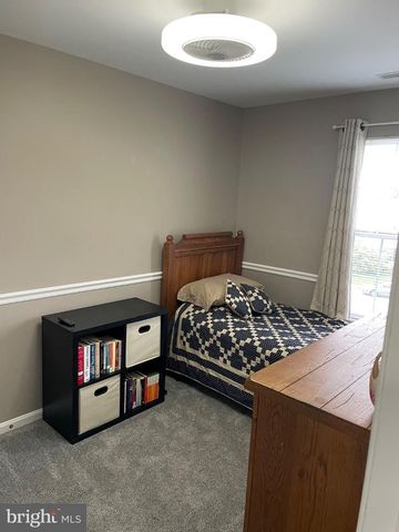 390 BRUAW DR, York, PA 17406