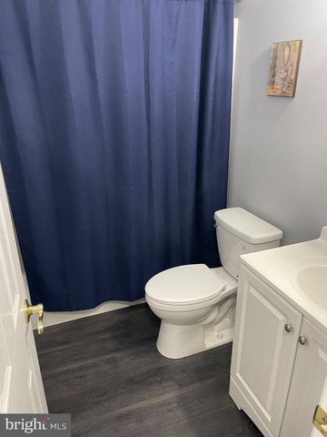 390 BRUAW DR, York, PA 17406