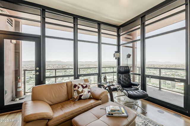 310 S 4th Street Unit 1601, Phoenix, AZ 85004