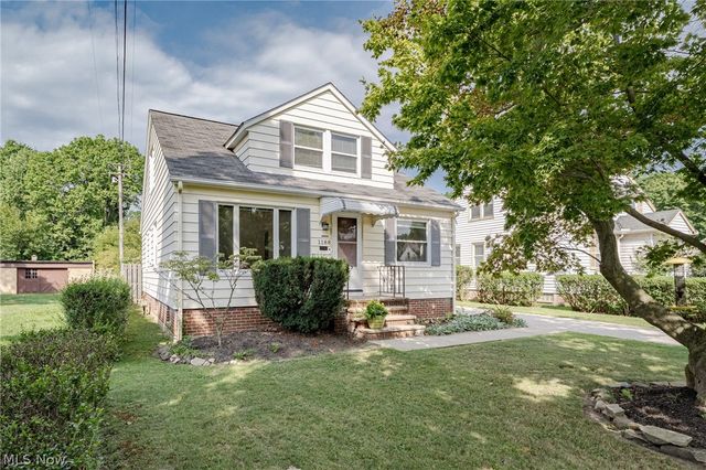 1188 S Green Road, South Euclid, OH 44121