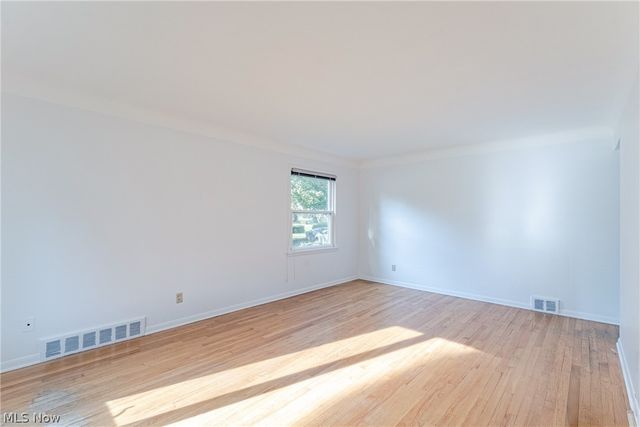 1188 S Green Road, South Euclid, OH 44121