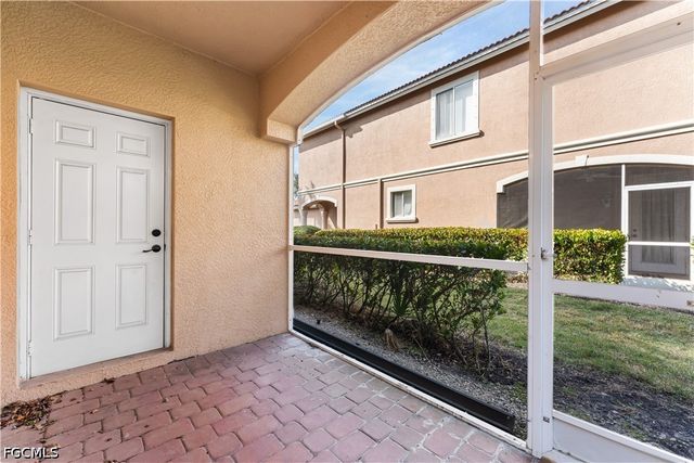 17513 Cherry Ridge LN, Fort Myers, FL 33967