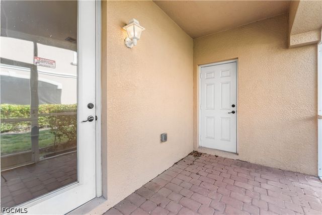 17513 Cherry Ridge LN, Fort Myers, FL 33967