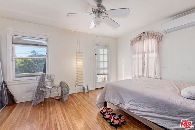 613 N Plymouth Boulevard, Los Angeles, CA 90004