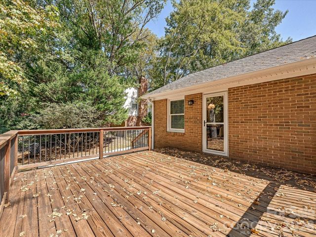 5936 Colchester Place, Charlotte, NC 28210