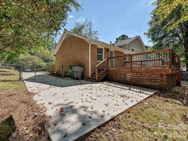 5936 Colchester Place, Charlotte, NC 28210