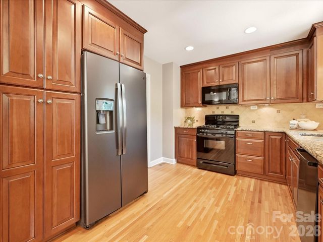 5936 Colchester Place, Charlotte, NC 28210